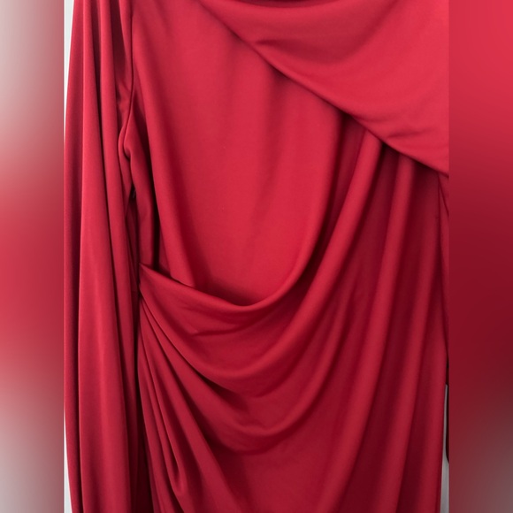 ASOS Design Elegant Burgundy Maxi Dress - Picture 6 of 7